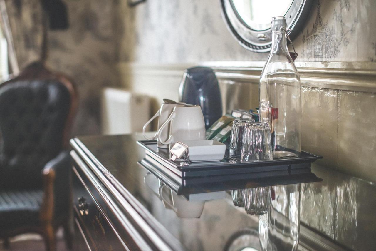 ライ ジークス ハウス Bed & Breakfast エクステリア 写真 A bathroom in the hotel