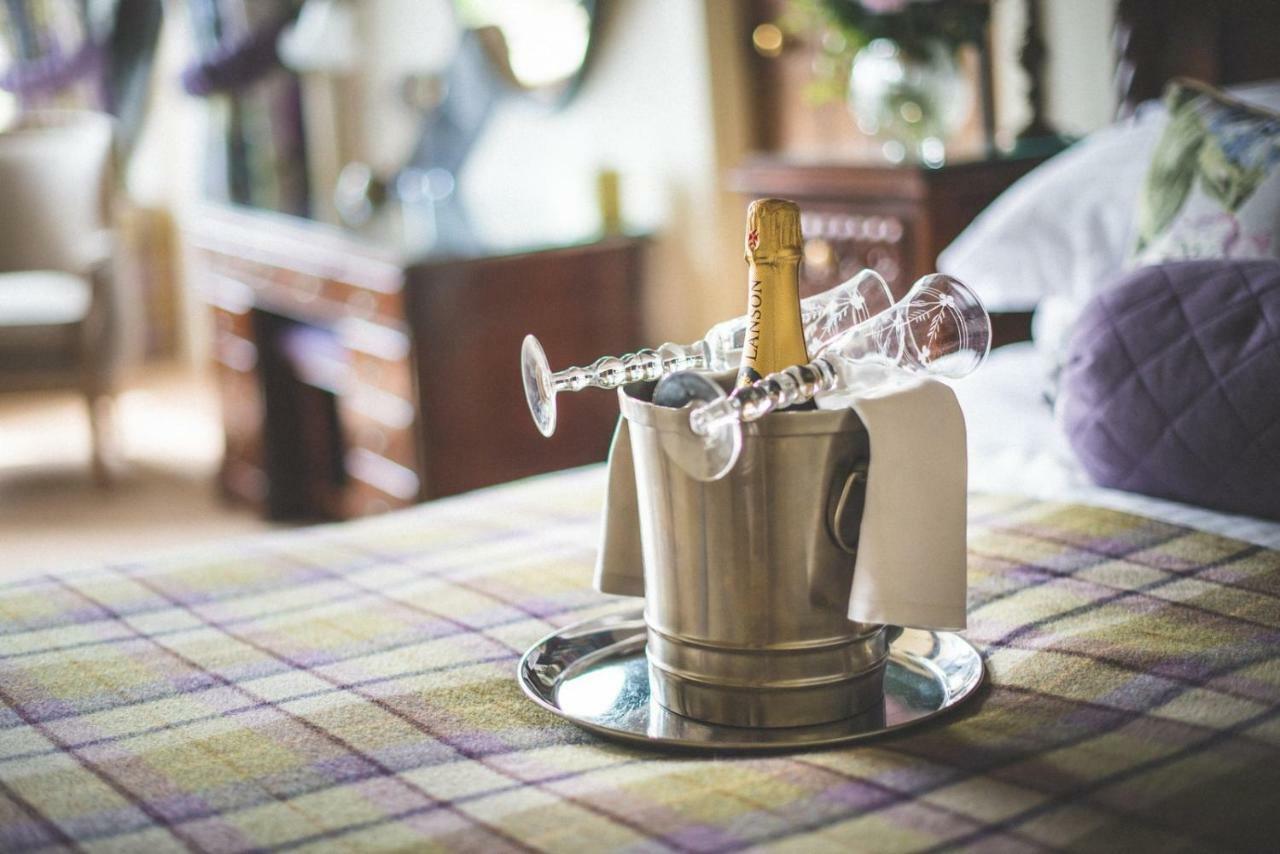 ライ ジークス ハウス Bed & Breakfast エクステリア 写真 Champagne bucket